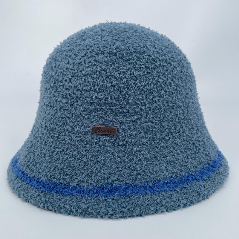 Teddy Curl Fisherman Hat-Blueberry Cheese (with three brooches) - หมวก - เส้นใยสังเคราะห์ สีนำ้ตาล