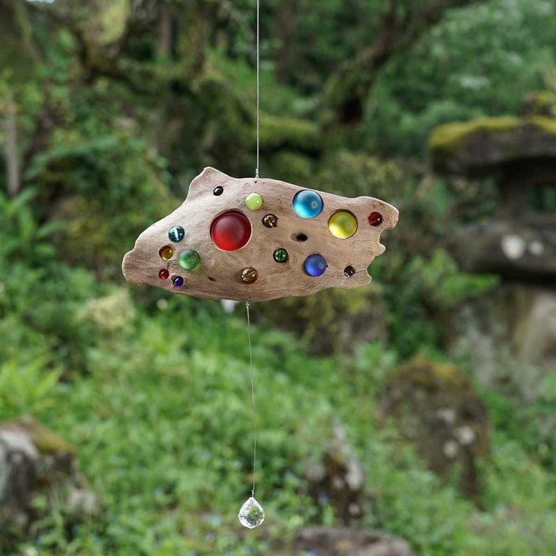 お部屋の中に太陽を　 流木とサンキャッチャー&モビール　窓の装飾 　ガラス玉　クリスタルプリズム　ビーチスタイル　７０ - 壁貼/牆壁裝飾 - 玻璃 咖啡色