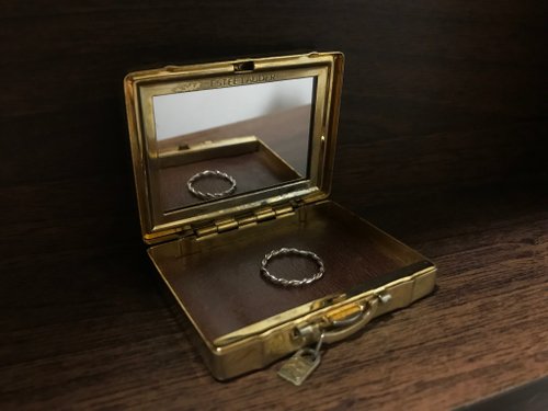 Delulu Studio 手作銀飾—麻花純銀戒指 925純銀 經典麻花 麻花線戒 百搭飾品