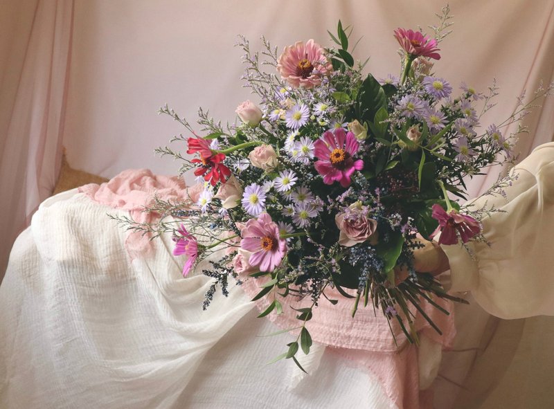 鮮花捧花 結婚捧花 新娘捧花 捧花 客製捧花 歐式捧花 結婚 花禮 - 乾燥花/永生花 - 植物．花 粉紅色