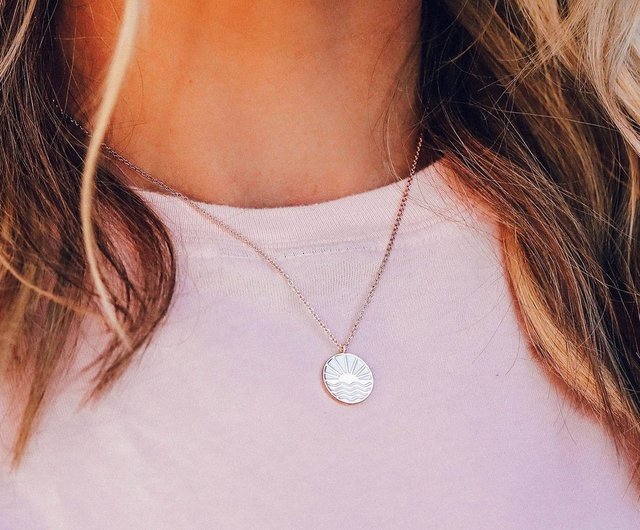 Pura vida sunrise to sunset necklace discount