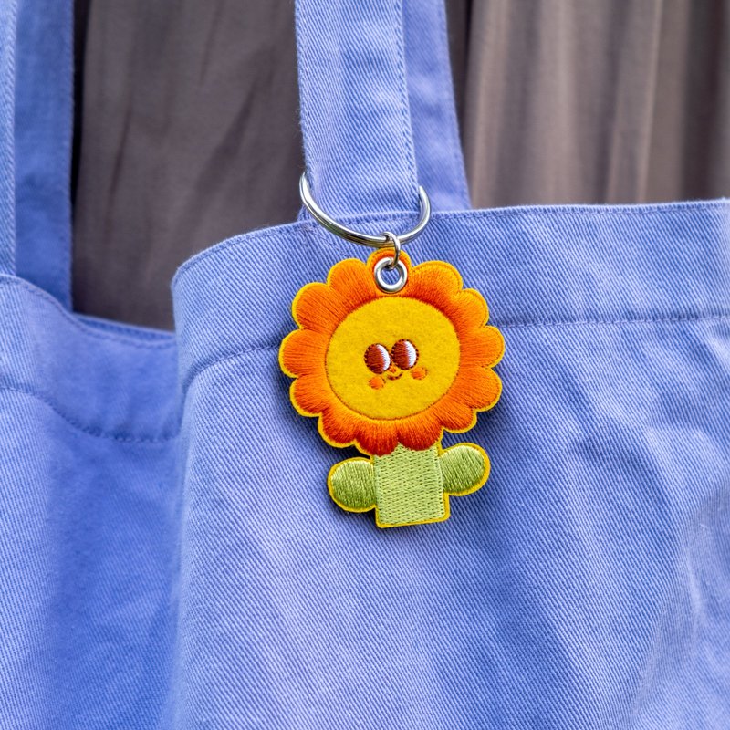 Embroidered Key Ring / Flower - Keychains - Thread Multicolor