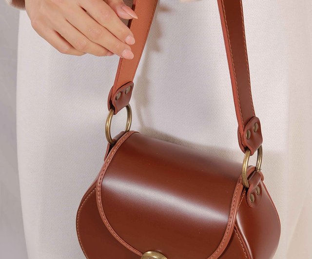 INES Vintage Cowhide Underarm Bag Caramel - Shop Beara Beara
