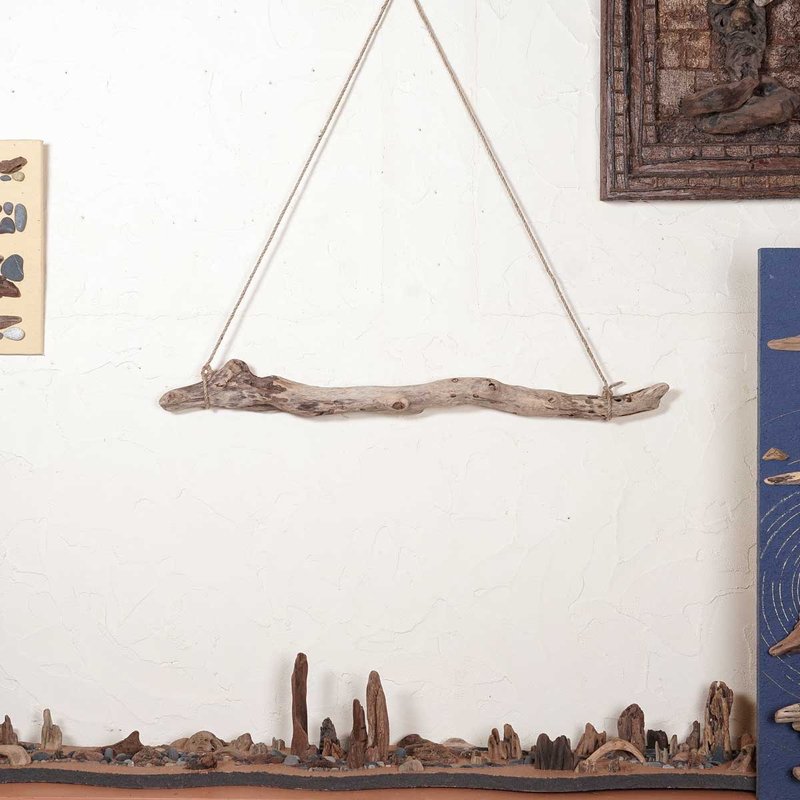 Driftwood branch wall display, unique driftwood wall art, driftwood for wall dec - ตะขอที่แขวน - ไม้ สีนำ้ตาล