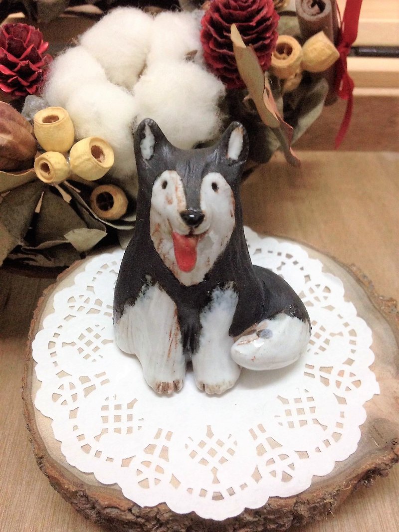 Doggie Friend - Smiles - Items for Display - Pottery Multicolor