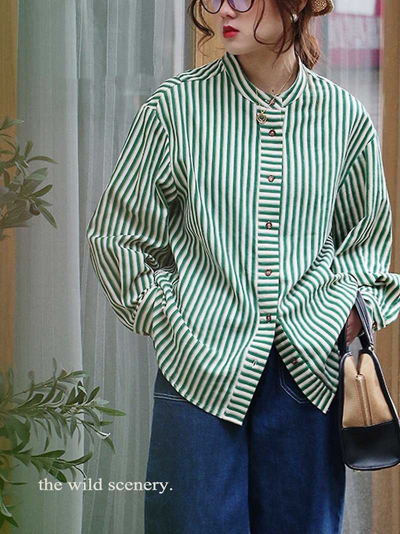 Green envelope literary simple retro striped long-sleeved shirt stand-up collar cotton loose shirt wear artifact - เสื้อเชิ้ตผู้หญิง - ผ้าฝ้าย/ผ้าลินิน สีเขียว