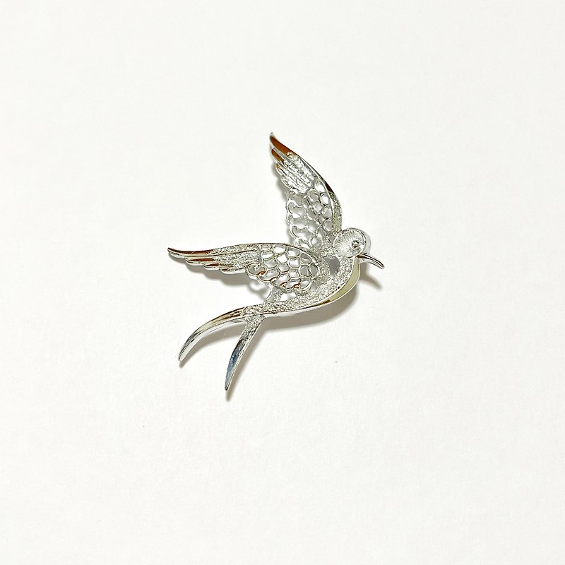 •DANIEL• Old European and American Sarah Coventry silver peace dove brooch - Brooches - Other Metals Silver