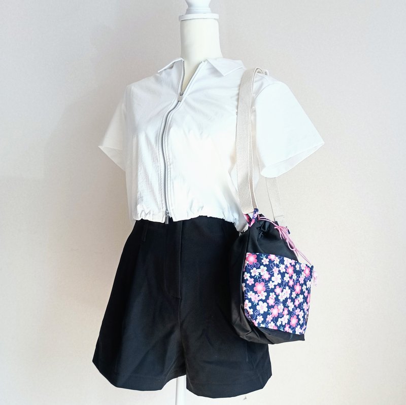 【Handsewn】 Drawstring Shoulder bag Sakura Crossbody bag Inner and