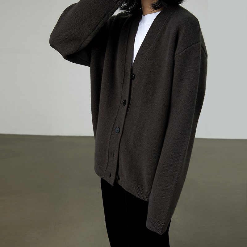 ブラウンとグレーのルーズシルエットセーター厚手ニットウールカーディガンコート Gaoguo GAOGUO オリジナルデザイナー婦人服 - ニット・セーター - ウール グレー