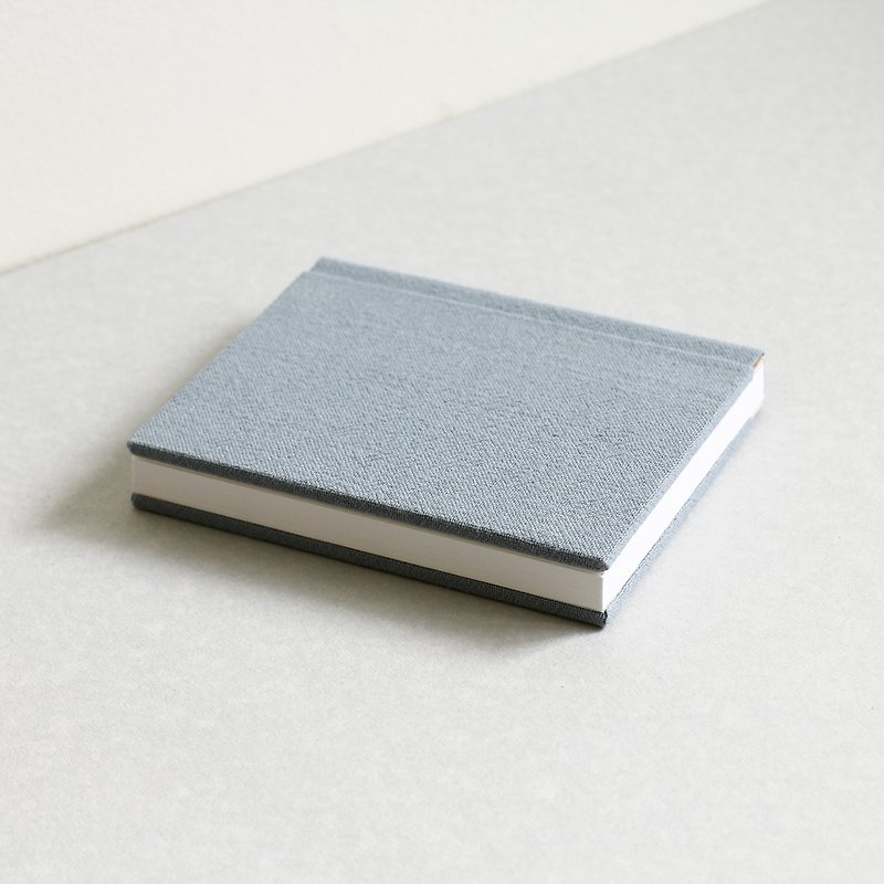 Small Size Sewn Board Bound Notebook – Grey Blue - สมุดบันทึก/สมุดปฏิทิน - กระดาษ สีน้ำเงิน