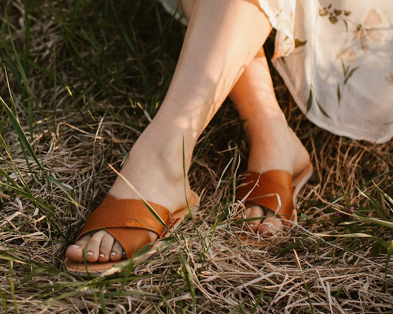 Barefoot Sandals, Flip-Flops, Leather Flats, Strappy Sandals, Casual Sandals - Sandals - Genuine Leather 