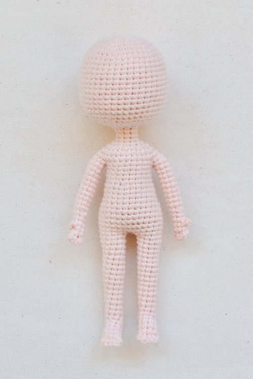 Doll body base amigurumi pattern 