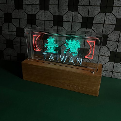 enjoy.the.little.thingsssss 客製化禮物 手工製作字燈【臺灣】TAIWAN LED neon霓虹燈