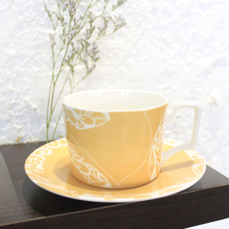 Bone China Coffee Cup Tray Group Orange - แก้วมัค/แก้วกาแฟ - เครื่องลายคราม สีส้ม