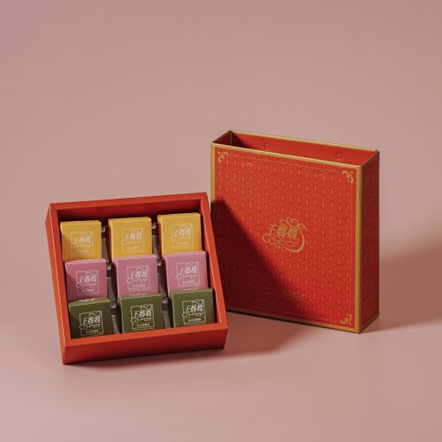 王媽媽法式溫馨酥 ( Wang MaMa ) 王媽媽三色 鳳梨抺茶鳯凰禮人盒9入