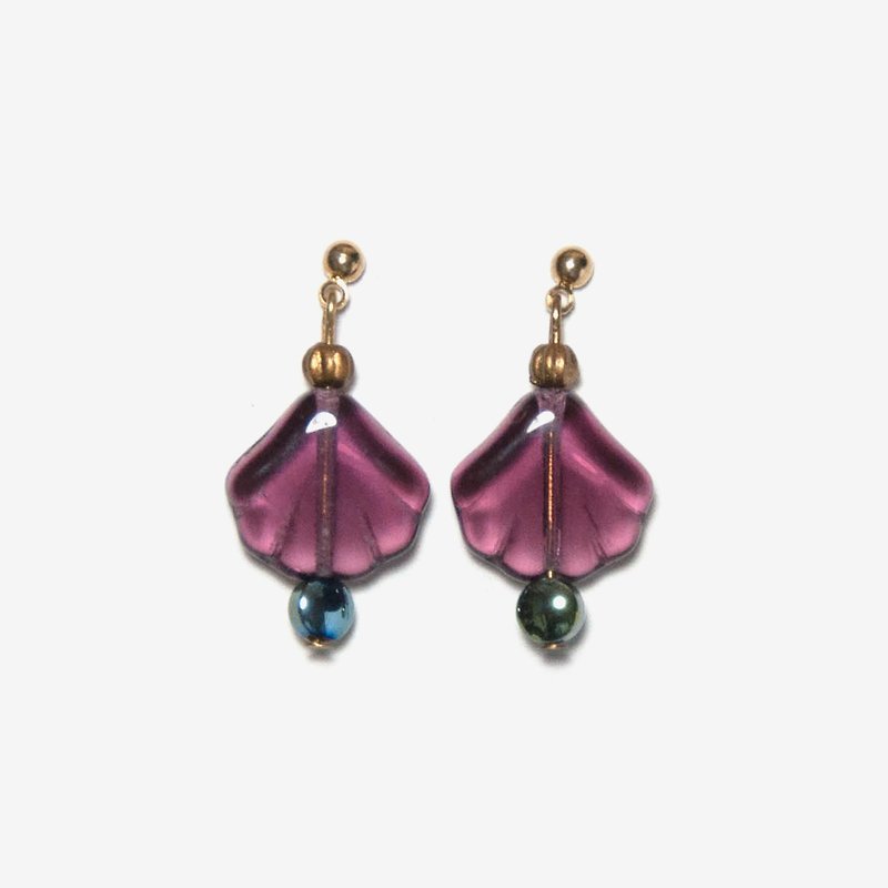 Violet Shell Beaded Earrings, Post Earrings, Clip On Earrings - ต่างหู - โลหะ สีม่วง