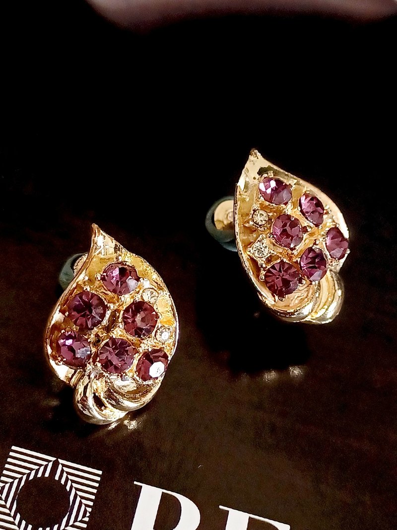 vintage jewelry  高雅紫萊茵葉型 夾式耳環 - 耳環/耳夾/耳骨夾 - 其他金屬 