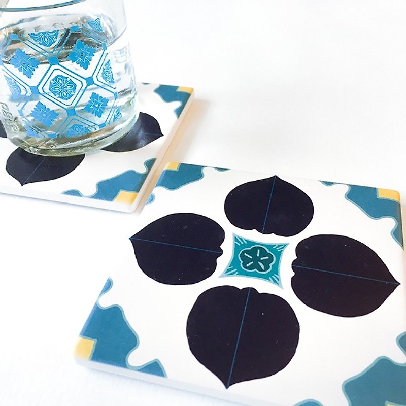 Floral Coaster【Deep Blue Iris】 - Coasters - Other Materials Blue