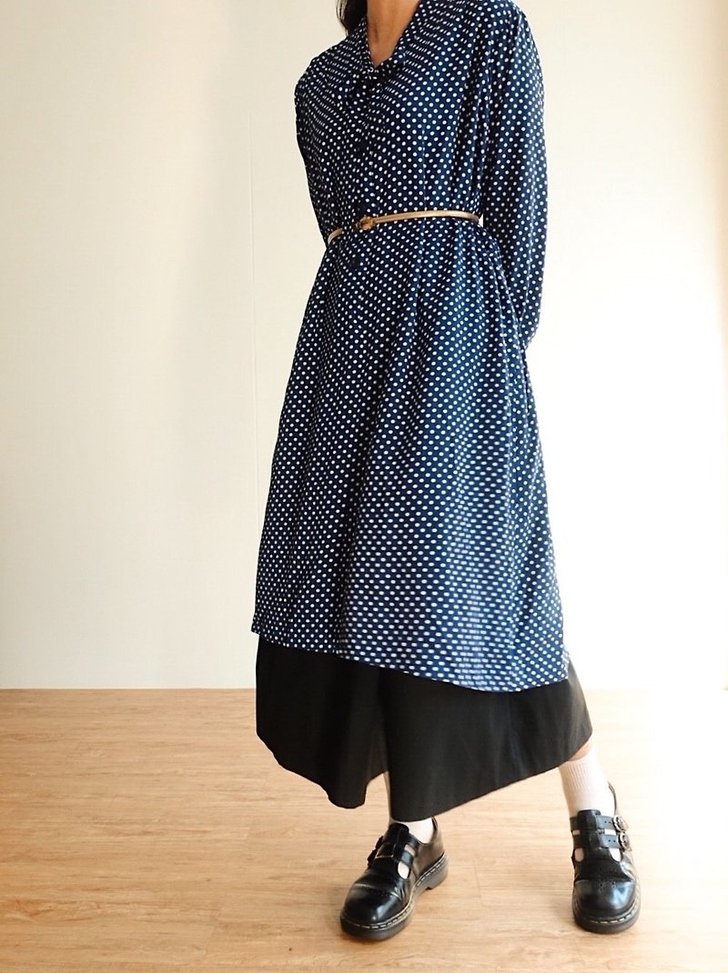 Vintage / Long Sleeve Dress no.40 - ชุดเดรส - เส้นใยสังเคราะห์ สีน้ำเงิน