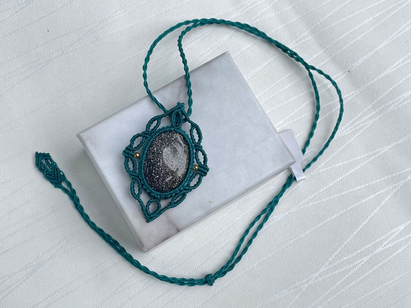 *230254 Macrame 黑太陽石 編織 頸鍊 - 項鍊 - 半寶石 黑色
