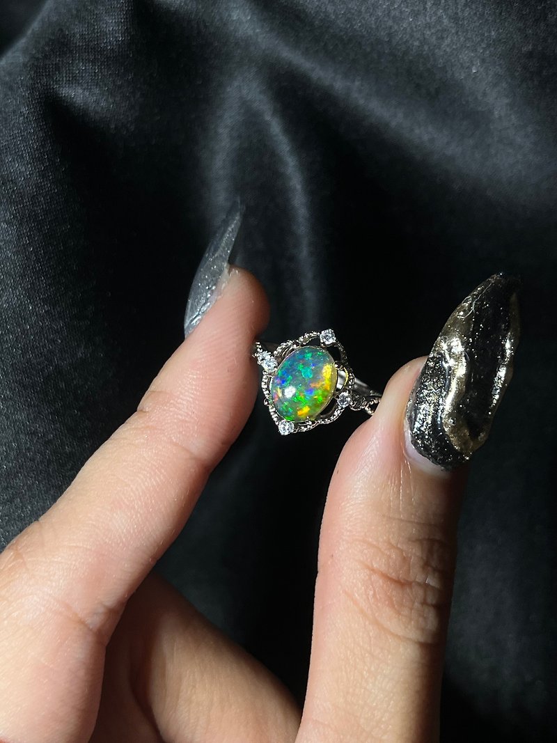 nuwn jewelry 幻彩星辰 歐泊 戒指 s925 Opal silver ring - 戒指 - 半寶石 多色
