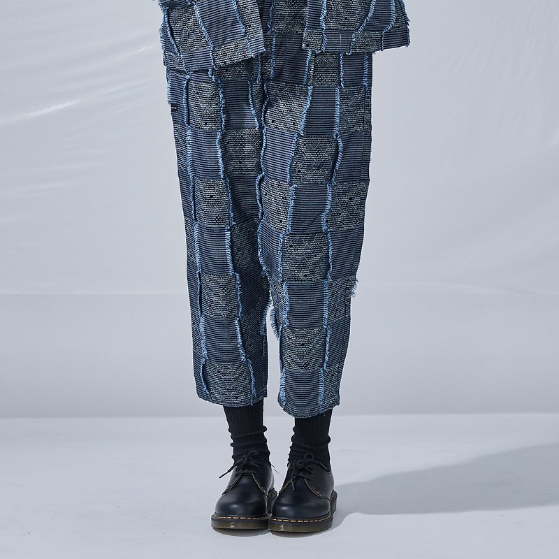 DYCTEAM - Plaid Jacquard Pants Tannins 3D Plaid Cropped Pants - เสื้อสูท/เสื้อคลุมยาว - ผ้าฝ้าย/ผ้าลินิน สีน้ำเงิน