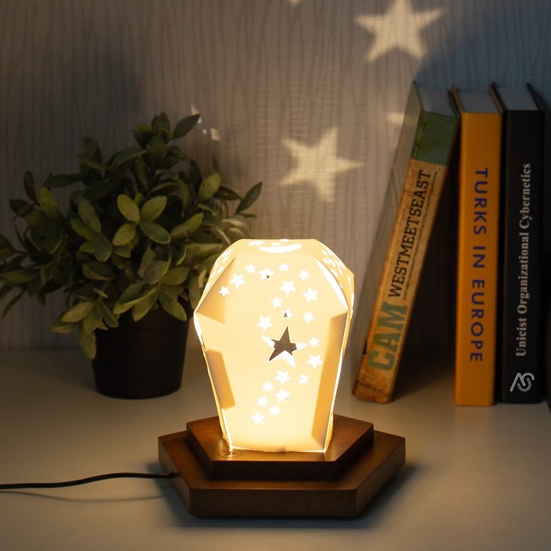 LIGHT BASE Modeling touch lamps projection dimming solid wood  for nightstant - เฟอร์นิเจอร์เด็ก - ไม้ สีนำ้ตาล