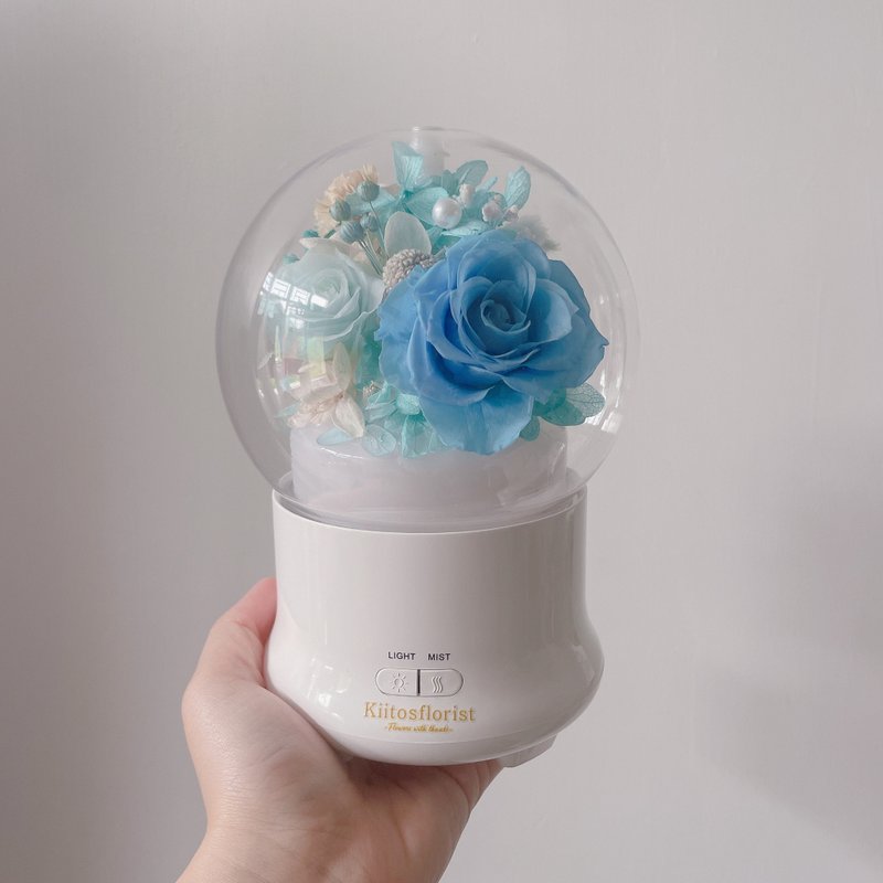 Kiitosflorist Preserved Flower Aroma Diffuser -  Light Blue - Candles & Candle Holders - Plastic Blue