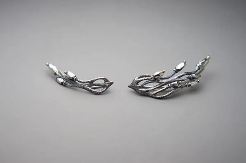 Haircap Moss Earrings - 耳環/耳夾/耳骨夾 - 純銀 