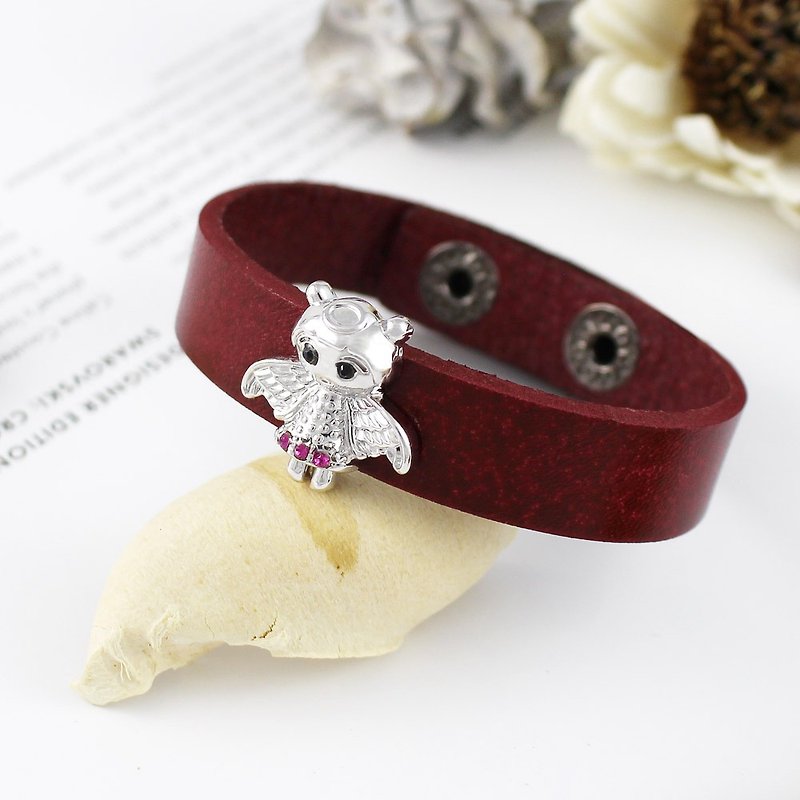 The Little Angel / Little Angel leather bracelet Swarovski - Bracelets - Genuine Leather Red