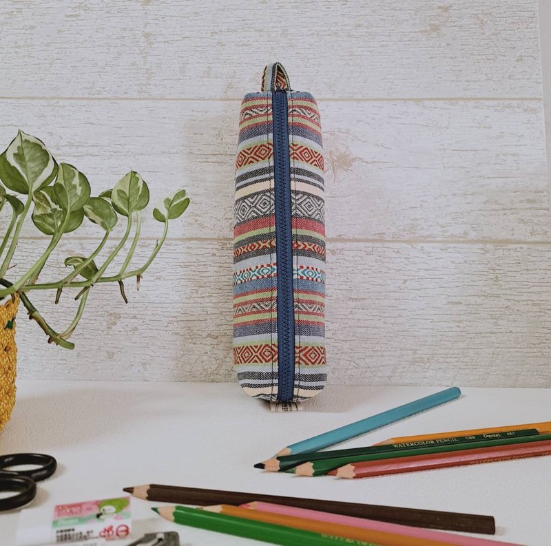 Large-capacity toast pencil case Aboriginal style - กล่องดินสอ/ถุงดินสอ - ผ้าฝ้าย/ผ้าลินิน 