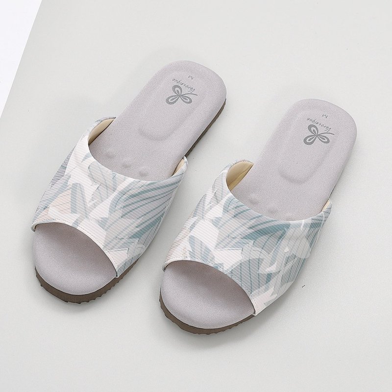 [Veronica] Double-effect instant cooling and jumping color retro cool latex slippers - Teal - รองเท้าแตะในบ้าน - วัสดุอื่นๆ หลากหลายสี