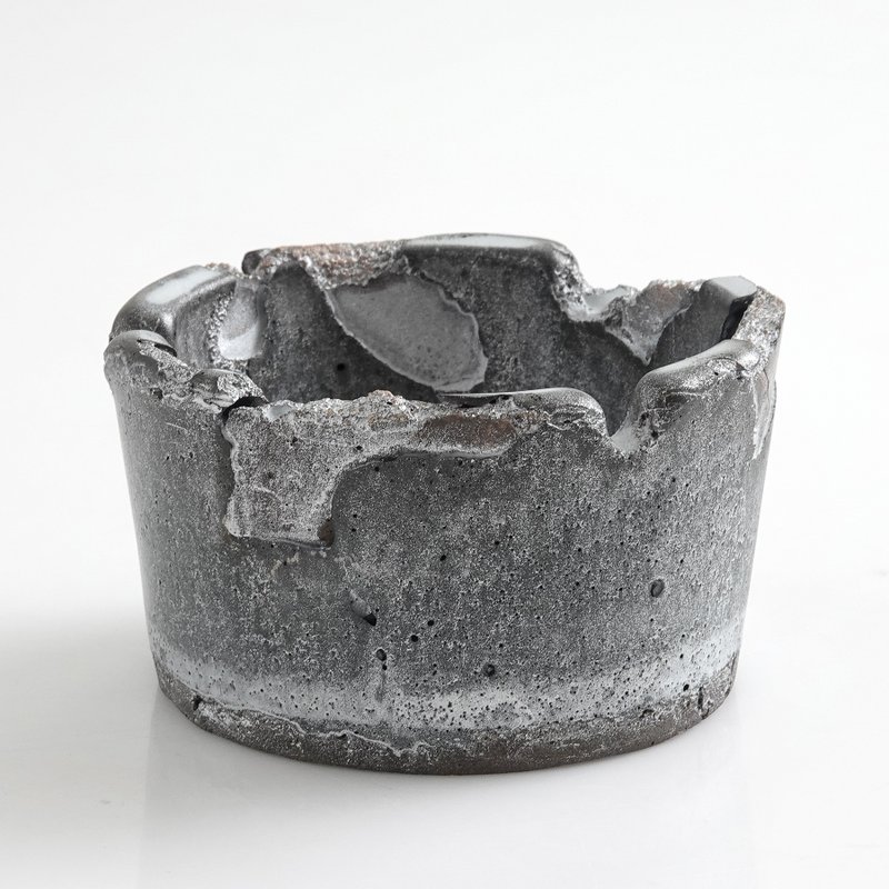 Cement ashtray - Trash Cans - Cement 