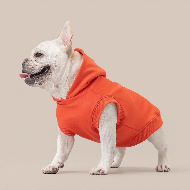 【tails&me 尾巴與我】斜紋連帽背心—橘紅 - 寵物衣服 - 其他人造纖維 紅色