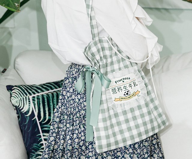 レトロチェック柄ショルダーバッググリーンミルクフリルボウガール