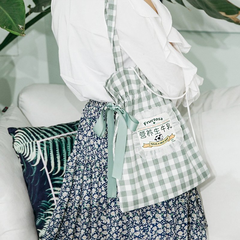 Retro Check Pattern Shoulder Bag Green Milk Ruffled Bow Girl Shoulder Bag - กระเป๋าแมสเซนเจอร์ - วัสดุอื่นๆ 