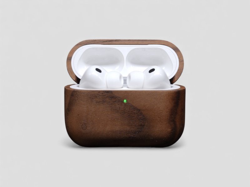 【免費客製化服務】胡桃木 AirPods系列 全實木保護殼 - AirPods/耳機保護套 - 木頭 咖啡色