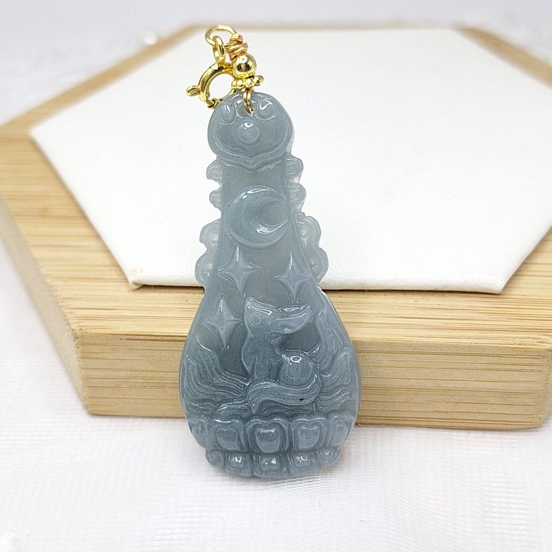 Dangerous material hand-carved nine-tailed fox pendant | natural A-grade jadeite - Necklaces - Jade 