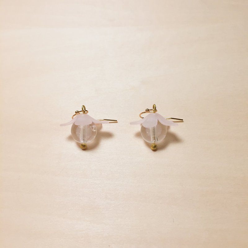 Vintage pink flower transparent fruit earrings - ต่างหู - เรซิน สึชมพู