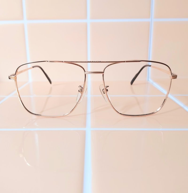 NOS 經典復古飛行員風格 Playboy 鈦合金 老品全新 古董眼鏡 - 眼鏡/鏡框 - 其他金屬 金色