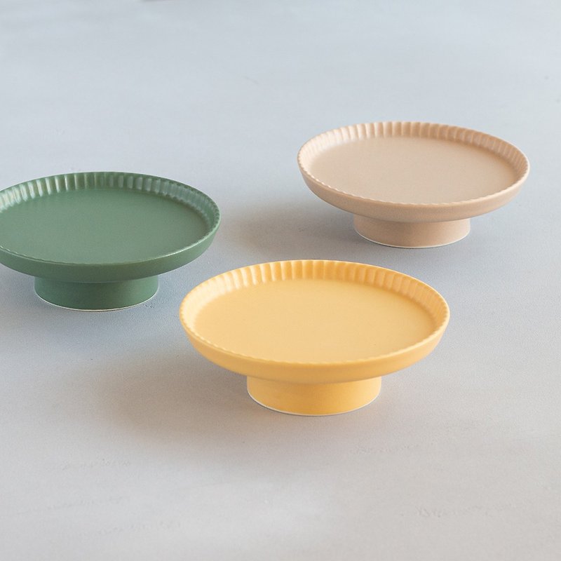 madeinjapan_koudai_Plate_L - Plates & Trays - Porcelain Green