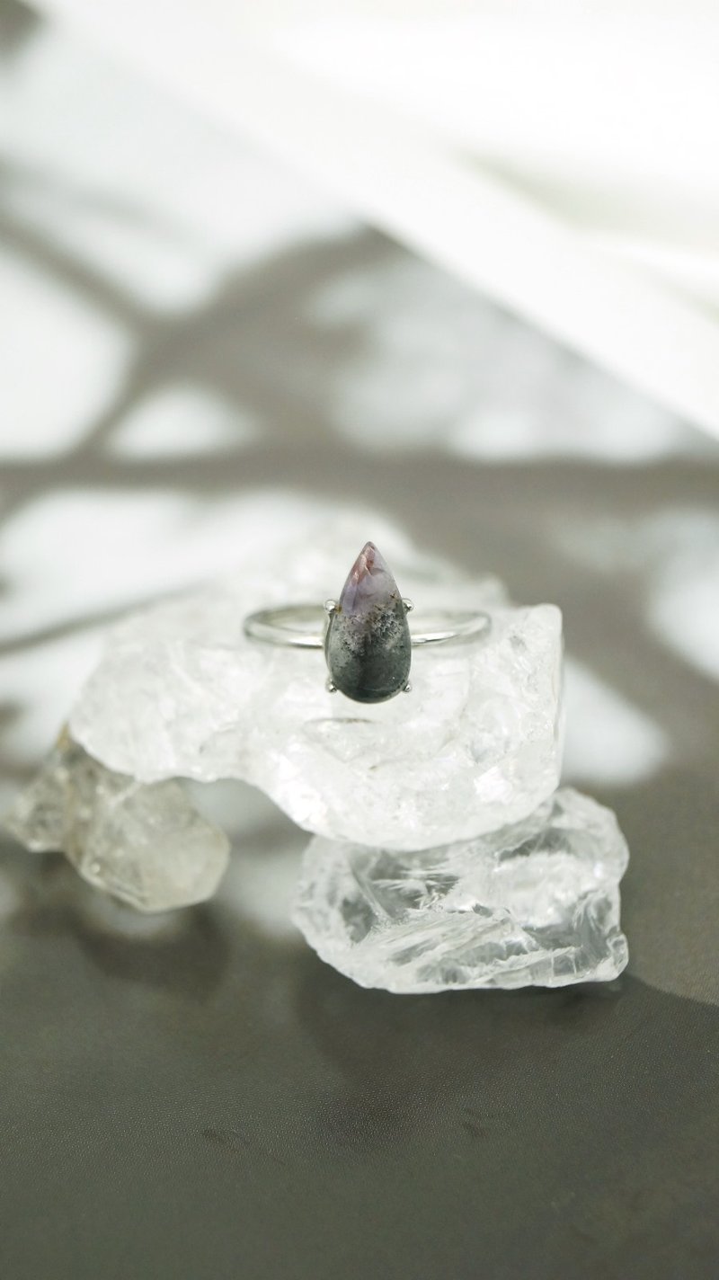 Black and Red Aurora 23 Ring | Natural Crystal Ring - แหวนทั่วไป - เงิน 