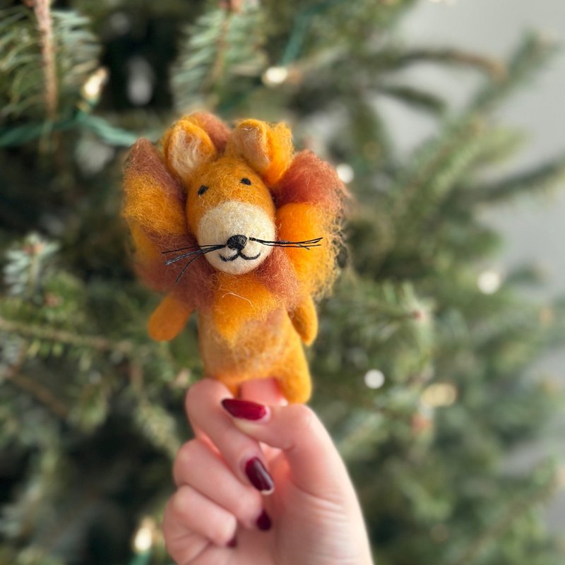 Lion finger puppet Lion King Simba storytelling props wool felt finger puppet - ของเล่นเด็ก - ขนแกะ 