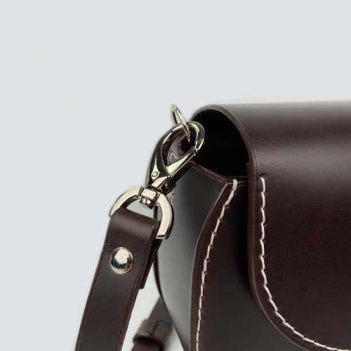 Italian leather crescent bag / black / shoulder bag - Shop PV leather bags  Handbags & Totes - Pinkoi