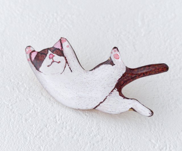 ☆ブローチ☆ 茶猫レジン