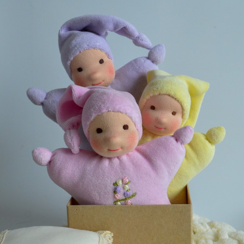First doll - nursery decor - waldorf butterfly doll - Steiner doll - soft doll - 公仔/玩偶 - 環保材質 
