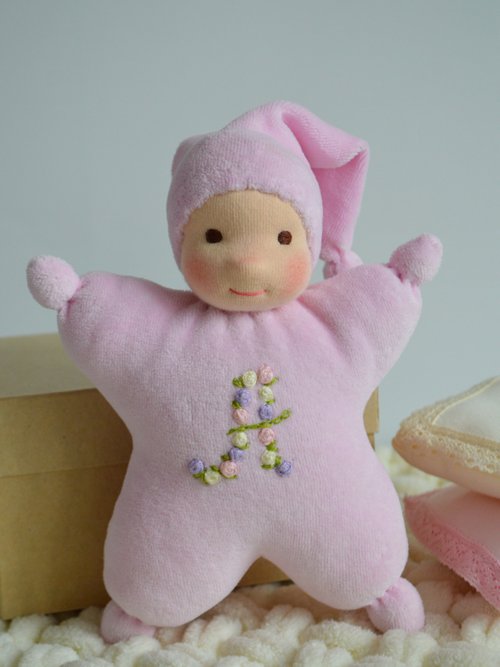 最初の人形 - 保育園の装飾 - ウォルドルフ蝶人形 - シュタイナー人形