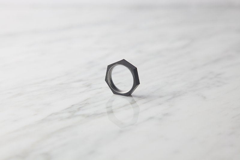 Seven Ring THIN (Dark Grey) - แหวนทั่วไป - ปูน สีเทา