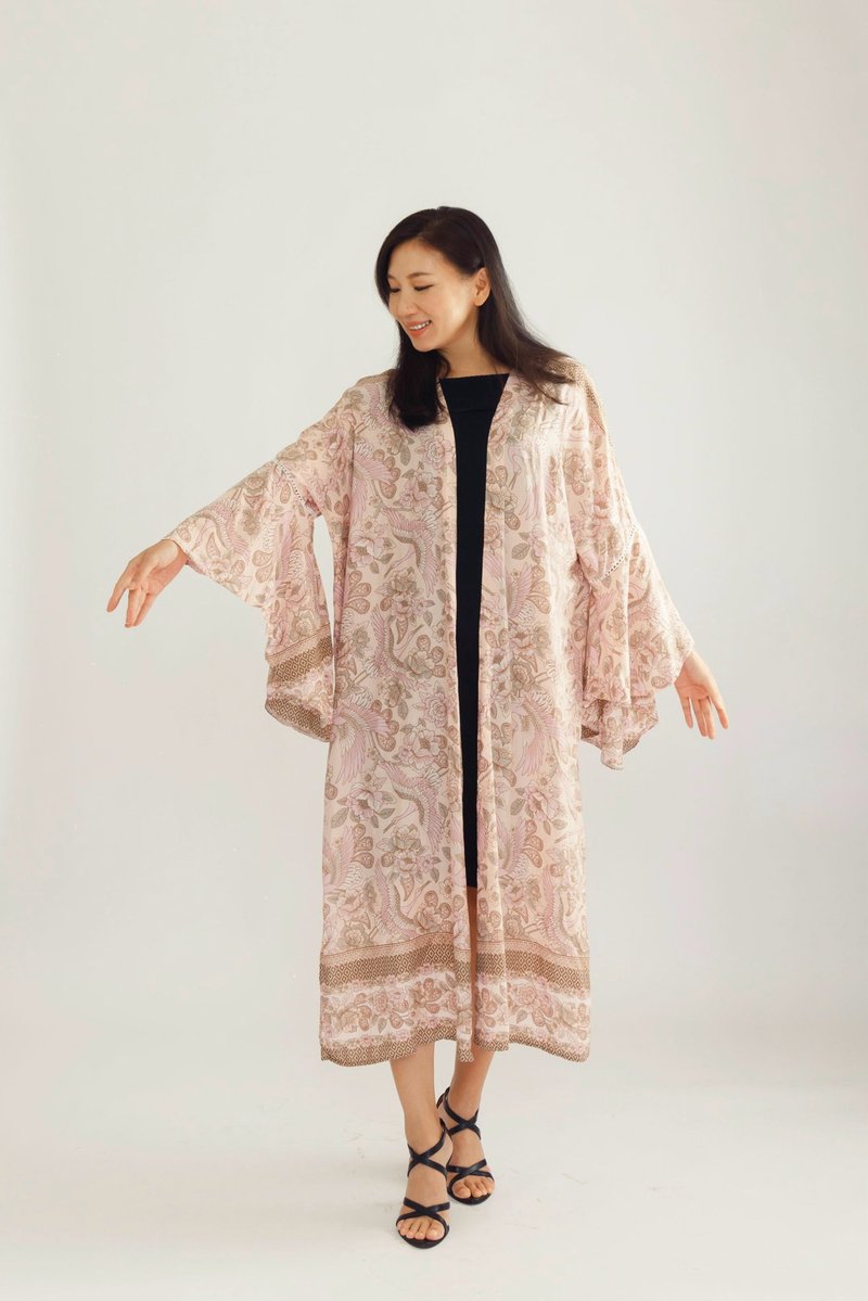 古典氣質女神風 粉紅時尚長罩衫 訂製手工款 國外空運 秋冬百搭 - 女上衣/長袖上衣 - 環保材質 粉紅色