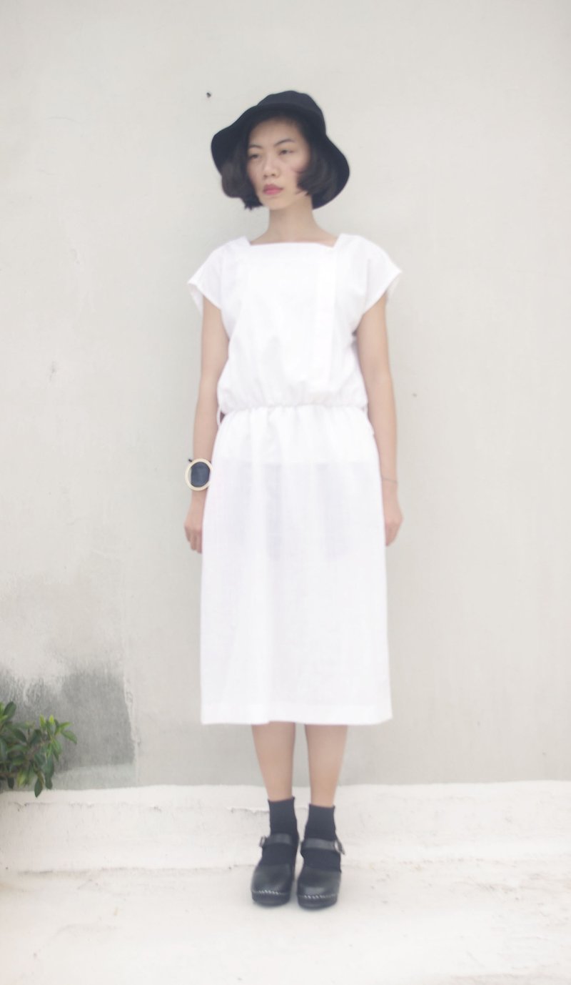 4.5studio- vintage treasure hunt - elegant white linen square collar dress retro - ชุดเดรส - ผ้าฝ้าย/ผ้าลินิน ขาว